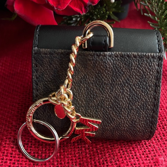 MICHAEL Michael Kors Jet Set Travel Coinpouch NWT - Picture 2 of 8